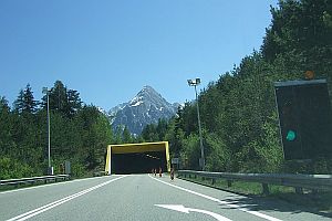 Lermooser Tunnel, Länge 3.418 m Lermooser Tunnel, Länge 3.418 m