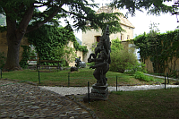 Blick in den Innenhof von Schloss Juval
